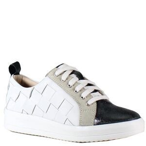 Diba True Womens Yuli Ana Black/White 7.5 M